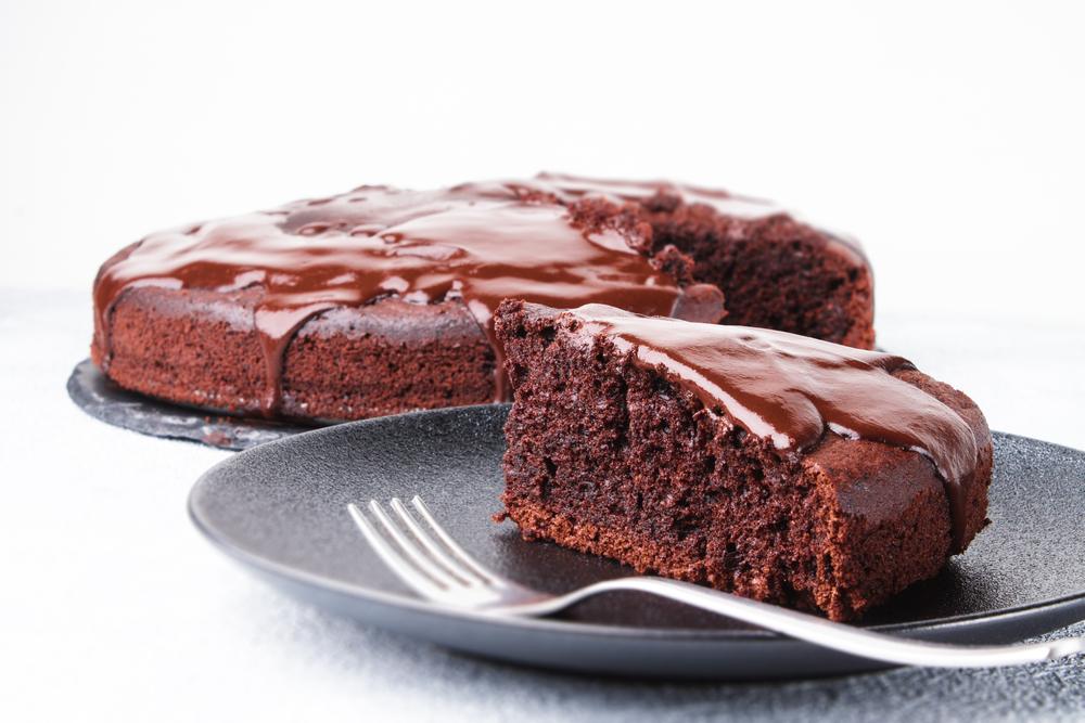 2 ingrédients, 10 minutes : ce gâteau au chocolat ultra rapide à préparer est un véritable délice 2 ingrédients et 10 minutes gateau chocolat
